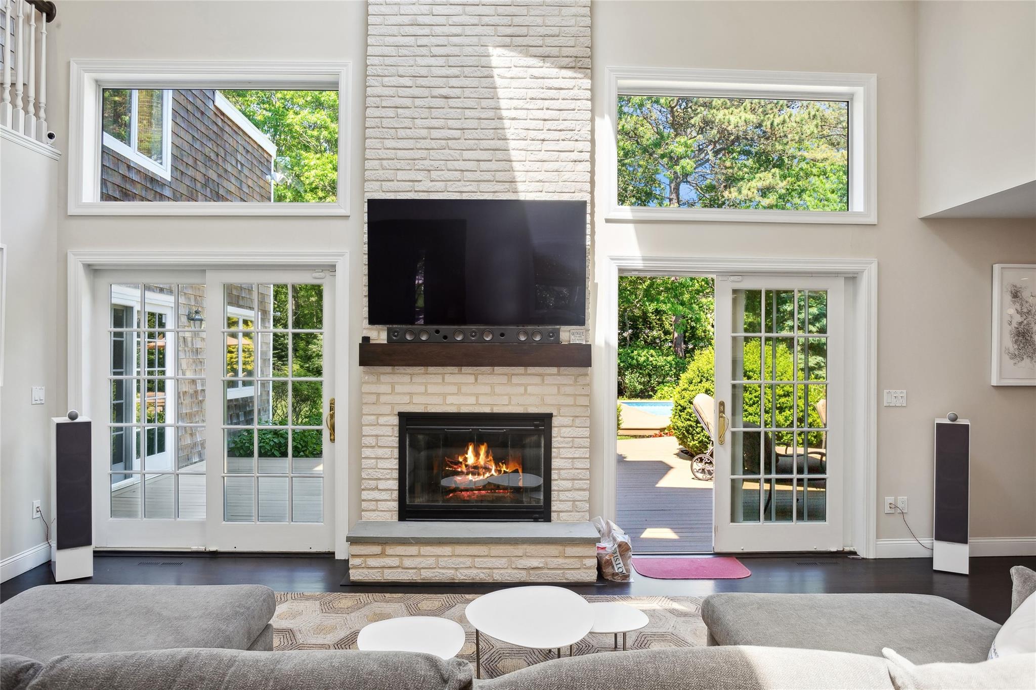 8 Indian Pipe Drive