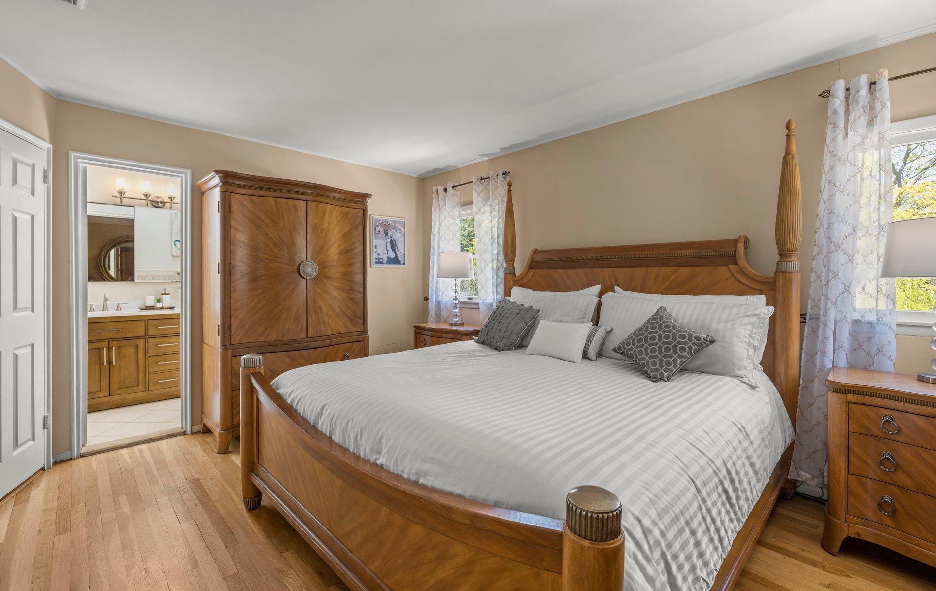 27 Bea Avenue, East Northport, New York image 12