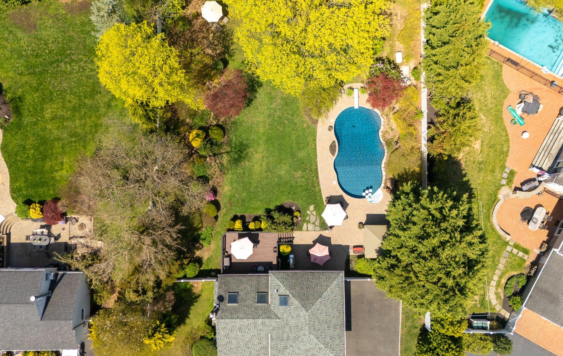 27 Bea Avenue, East Northport, New York image 25