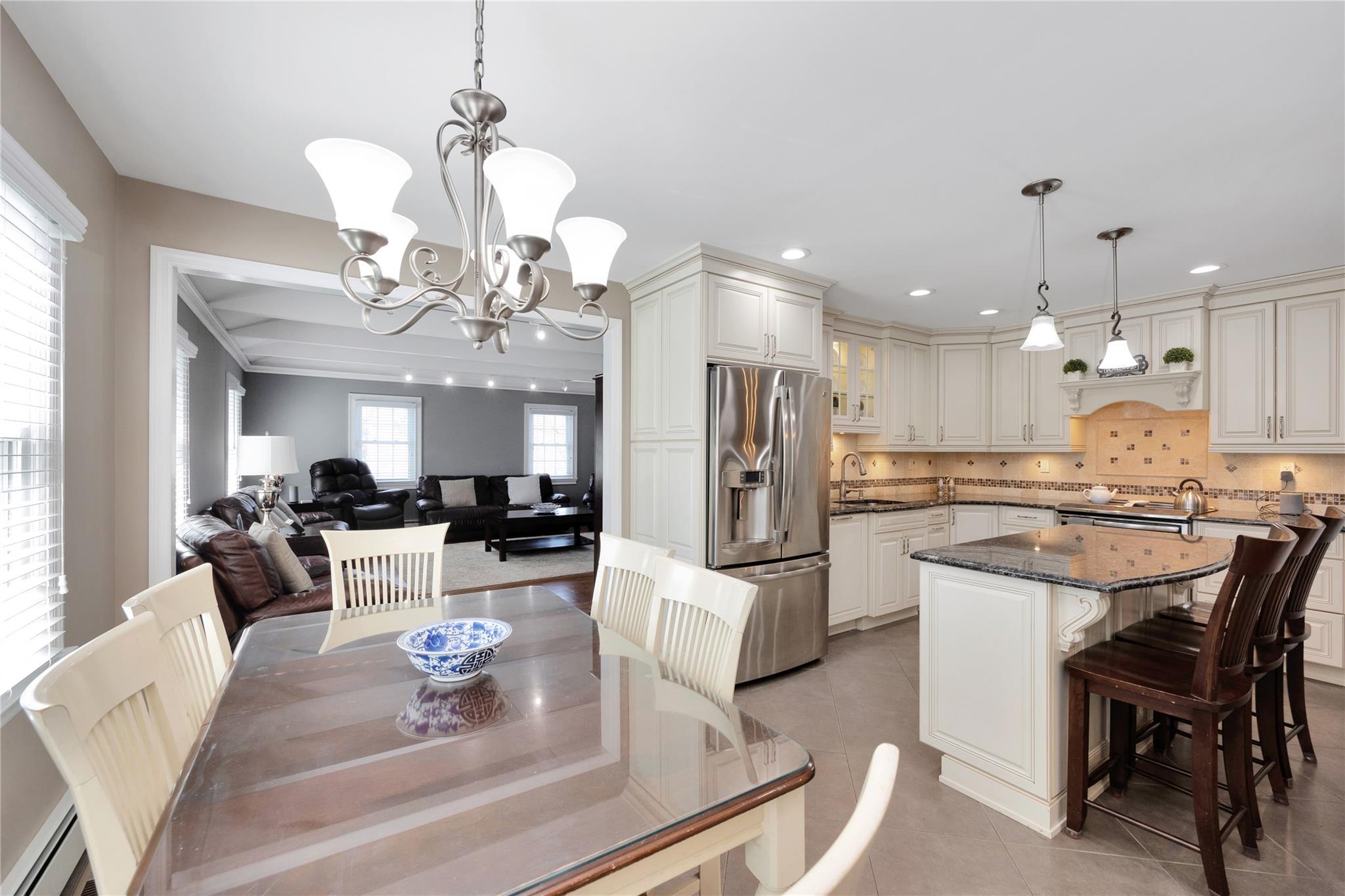 8 Bradshaw Lane, Fort Salonga, New York image 18