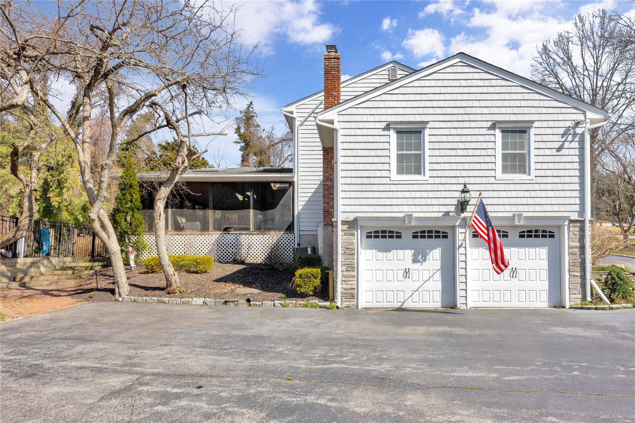 8 Bradshaw Lane, Fort Salonga, New York image 5