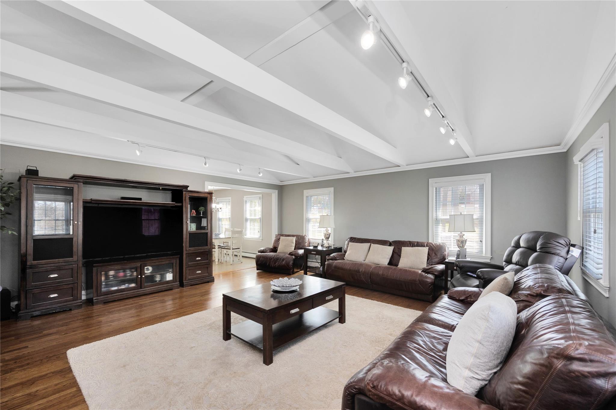 8 Bradshaw Lane, Fort Salonga, New York image 23