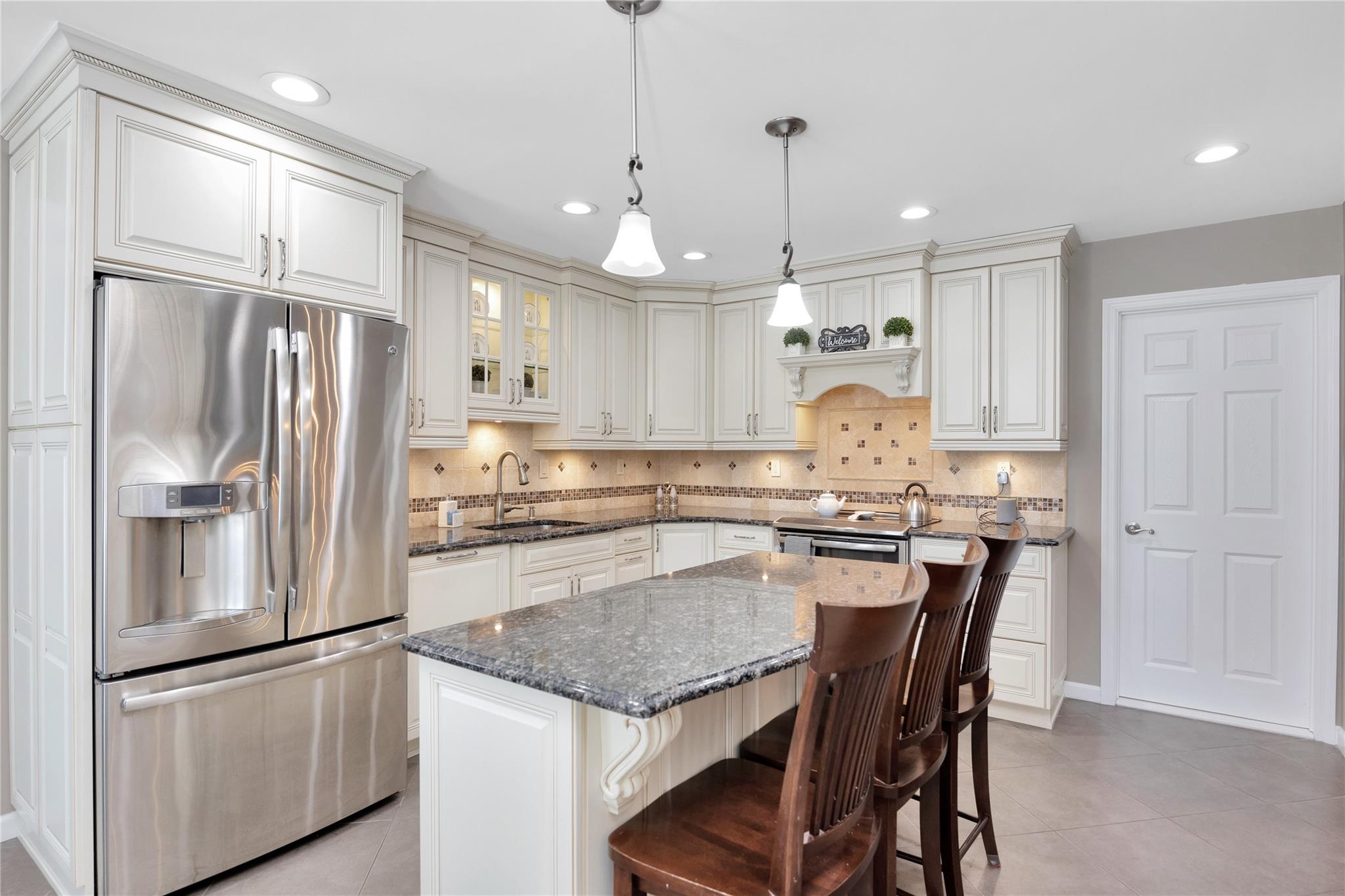 8 Bradshaw Lane, Fort Salonga, New York image 13