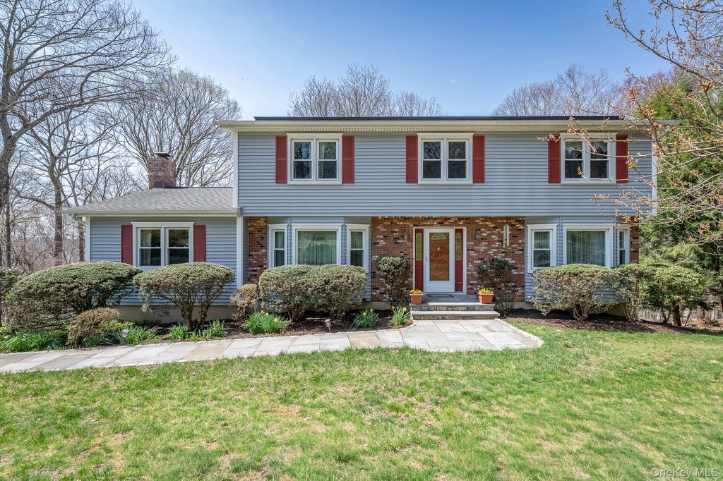 Photo of 27 David Road, Somers, NY 10589 (MLS # 986030)