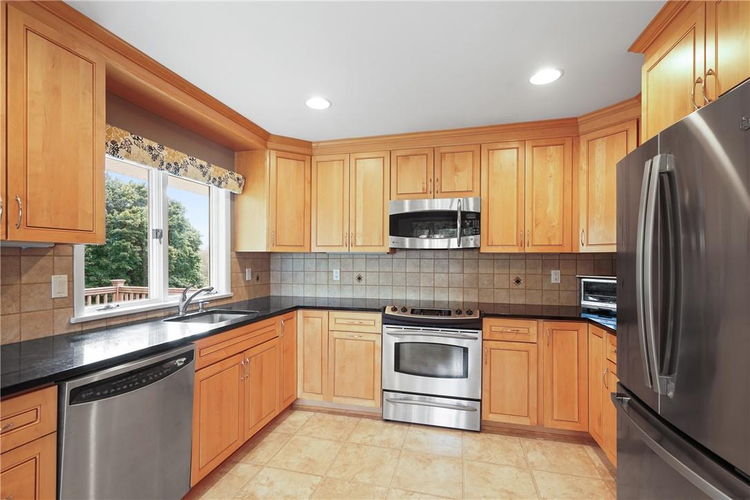 28 Perch Drive, Mahopac, New York image 6