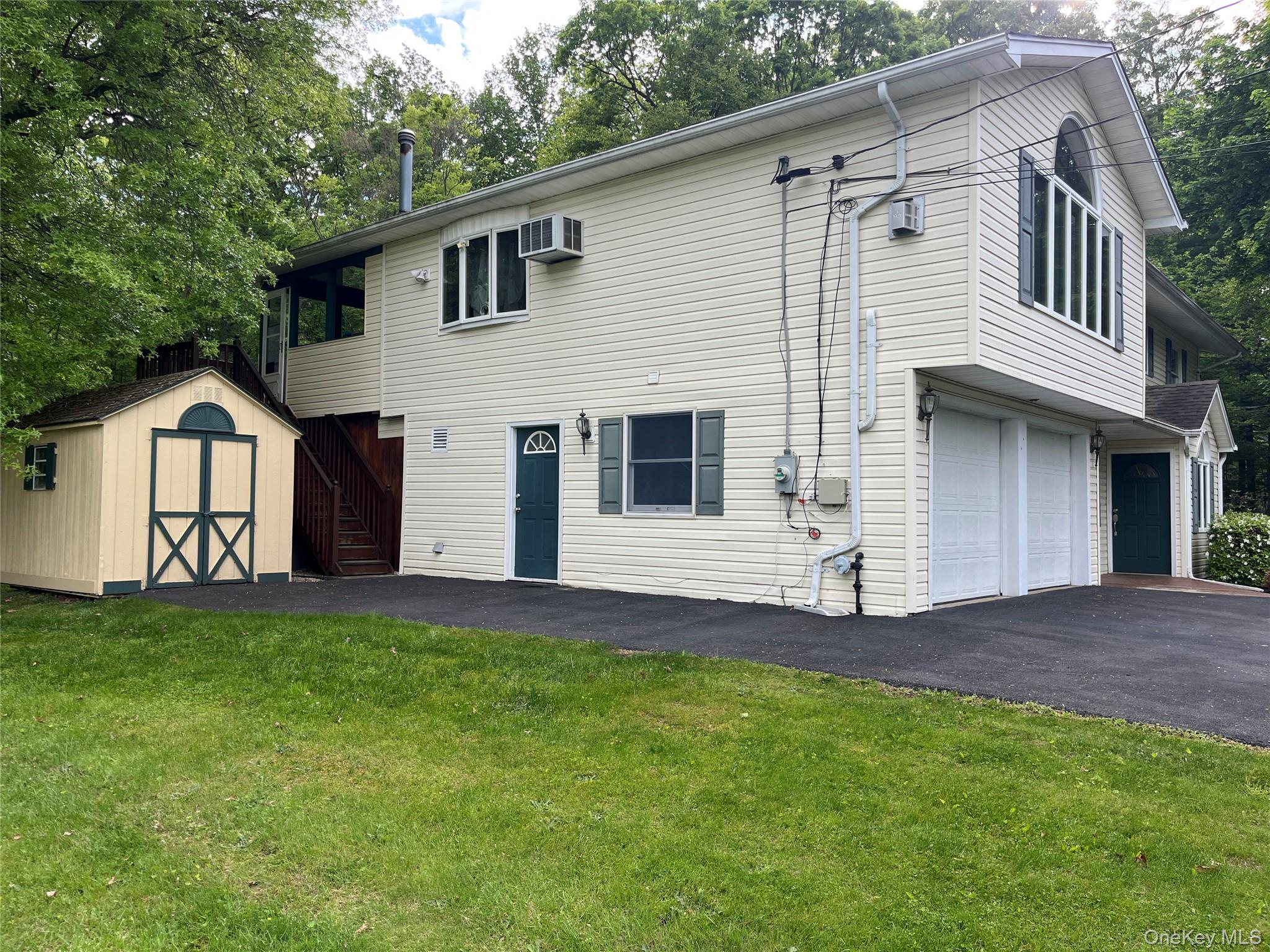 143 Pineview Avenue