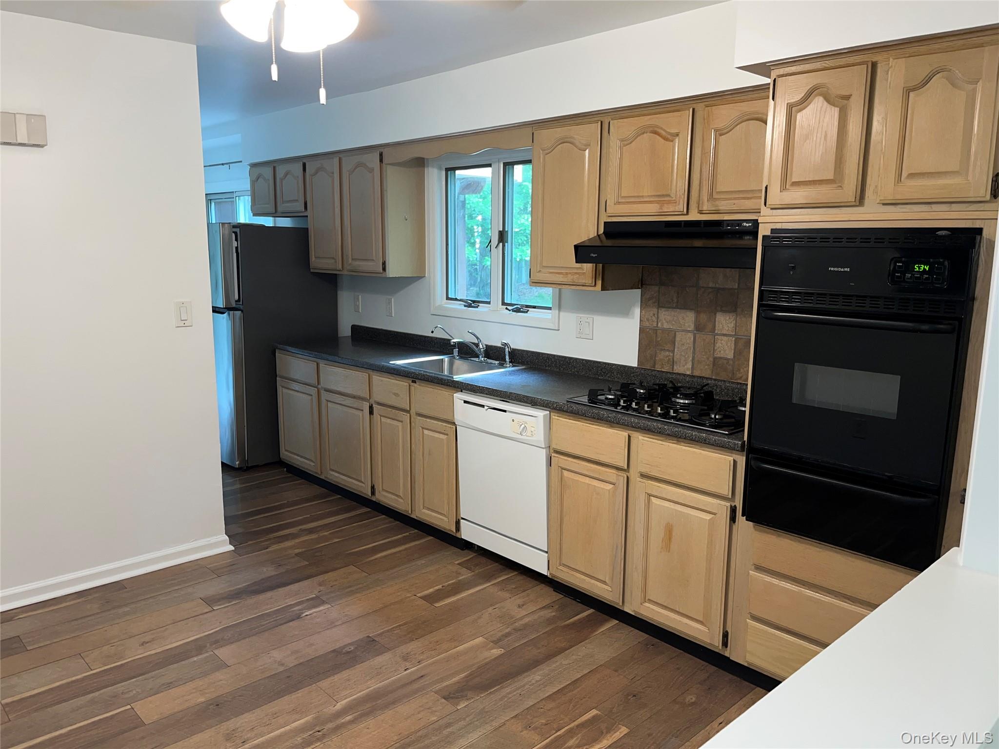 143 Pineview Avenue