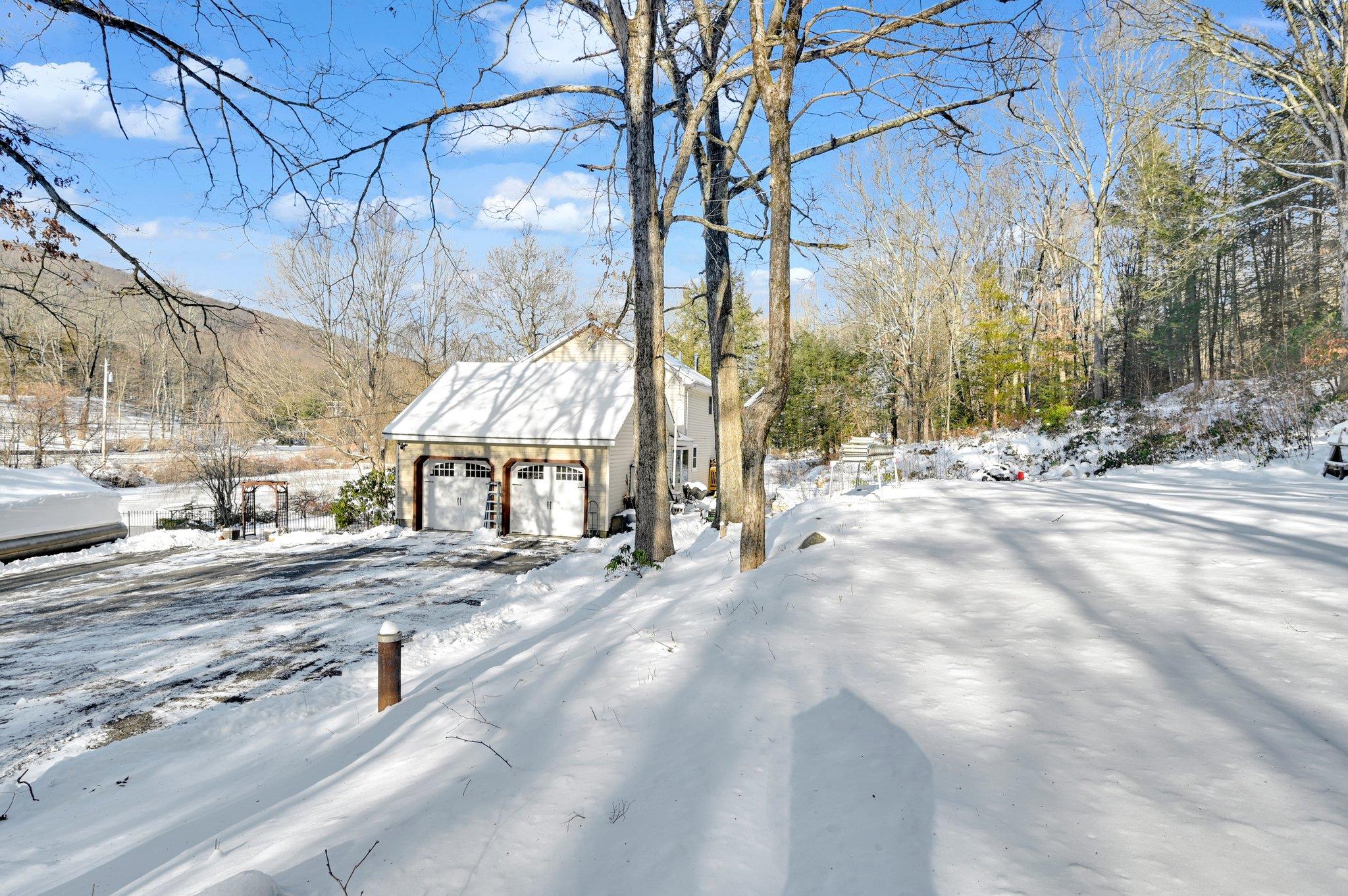 1285 Lakes Rd Rd, Monroe, New York image 41
