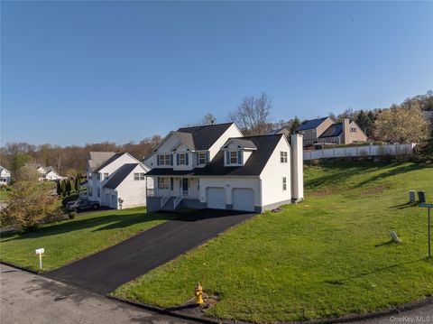 Homes For Sale - 2 Shadowbrook Lane<br/> Newburgh, NY 12550