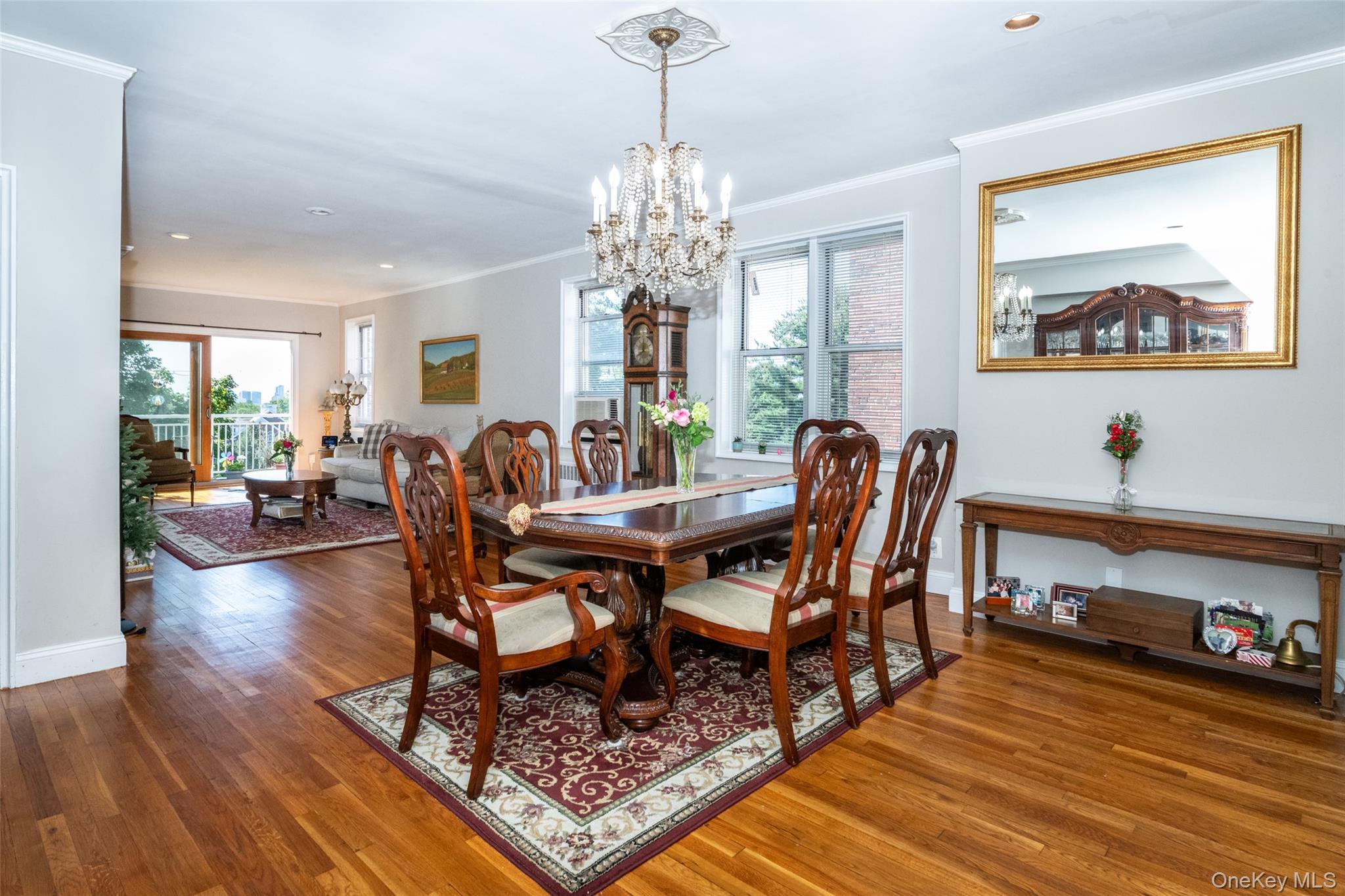 1255 North Avenue B 6Q