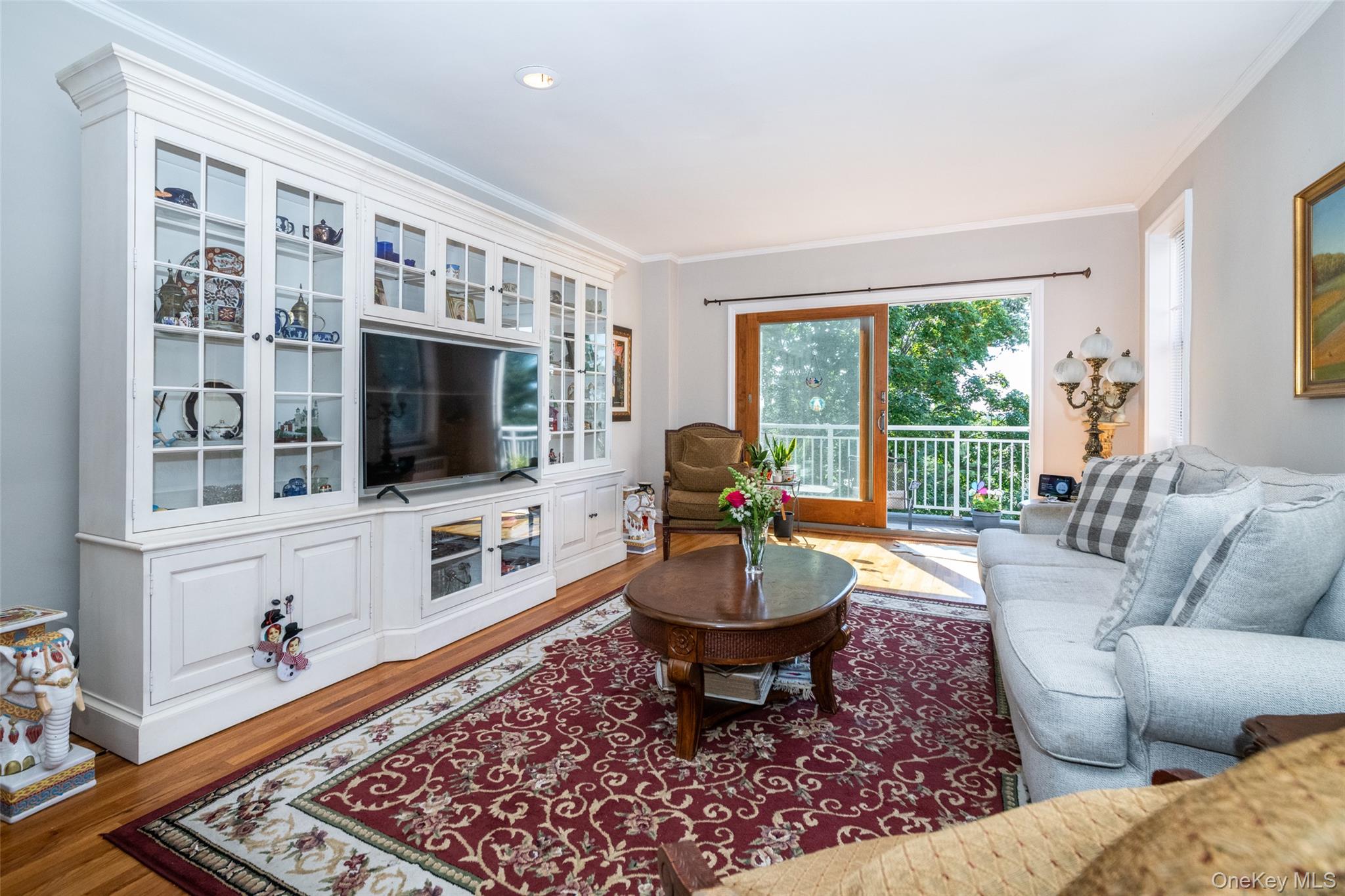 1255 North Avenue B 6Q