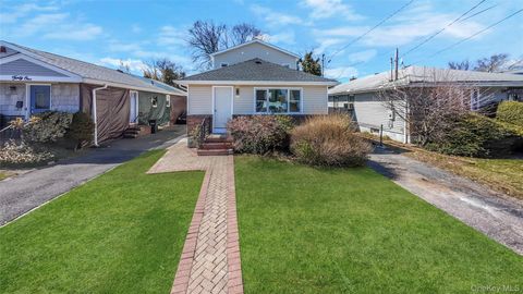 Homes For Sale - 37 Lancaster Place<br/> Hempstead, NY 11550