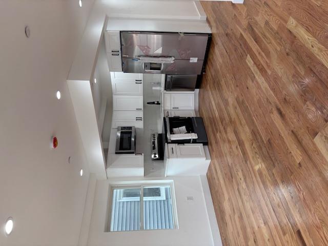 Beach 26th Street 1, Far Rockaway, Queens, NY - 3 Bedrooms  
2 Bathrooms  
8 Rooms - 