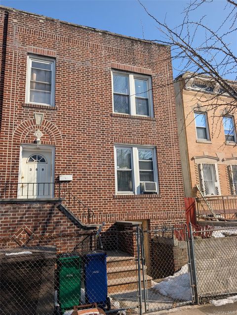 369 E 32nd Street 6 Brooklyn NY 11226