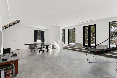 Tiny photo for 95 N Broadway, Irvington, NY 10533 (MLS # 961739)