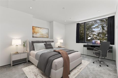 Tiny photo for 95 N Broadway, Irvington, NY 10533 (MLS # 961739)