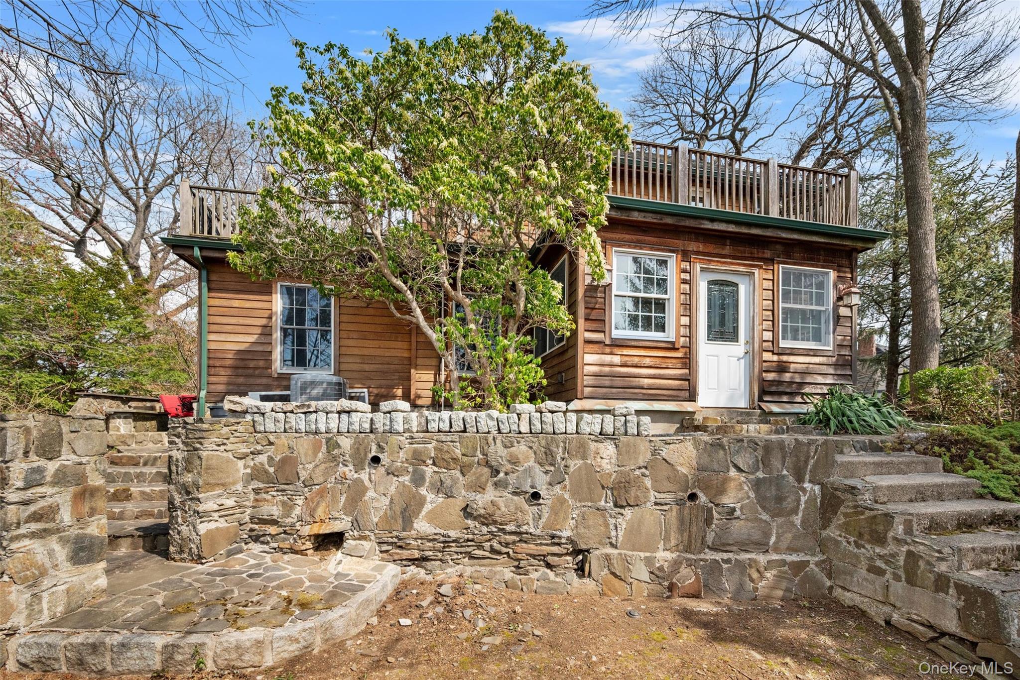 32 Merriam Avenue