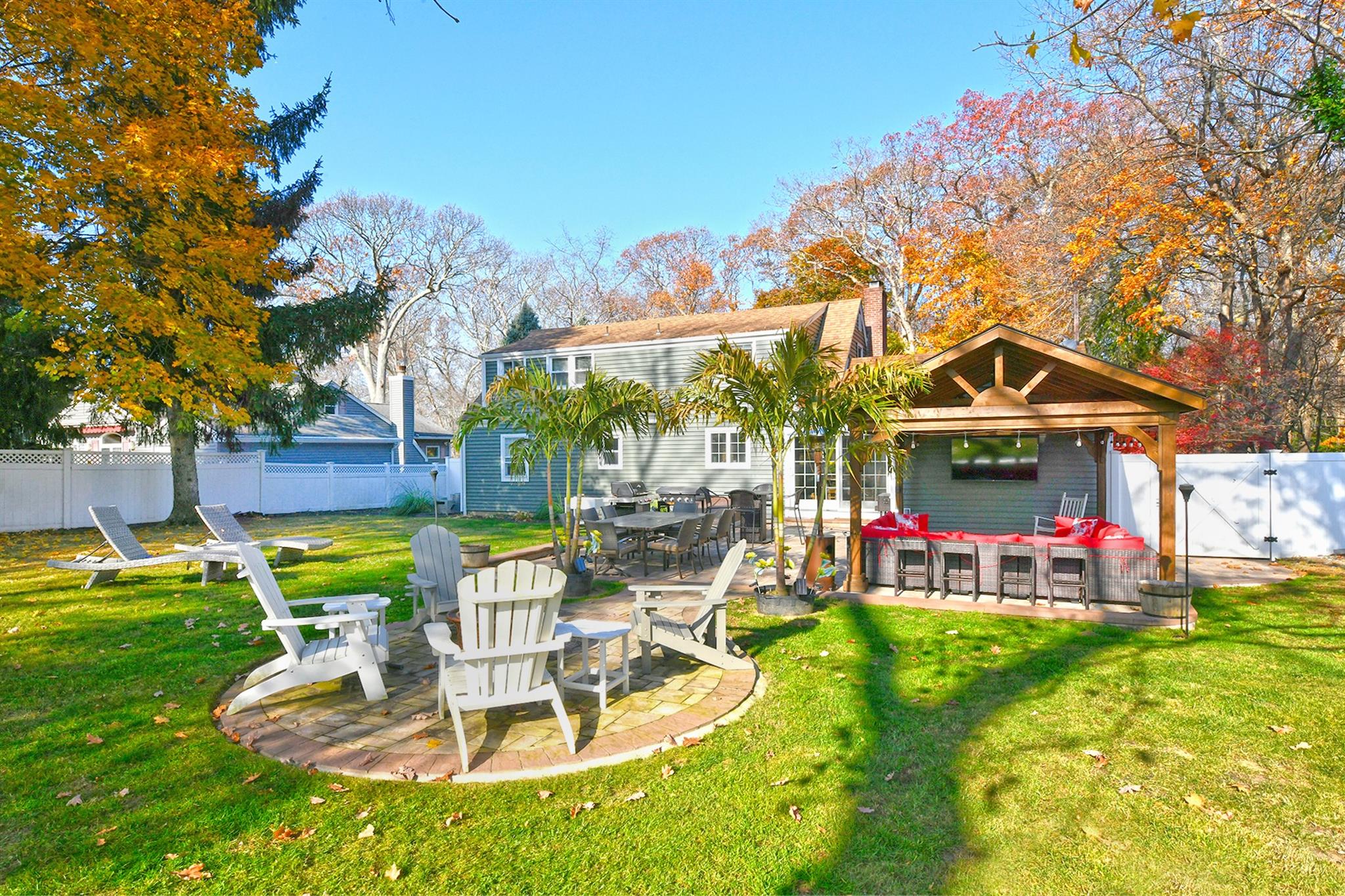 12 Darling Avenue, Smithtown, New York image 35