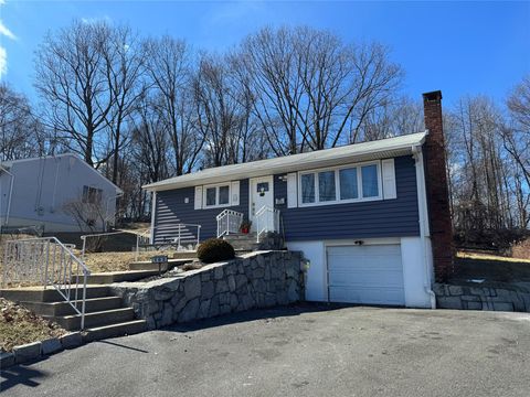 102 Capt Shankey Drive Garnerville NY 10923