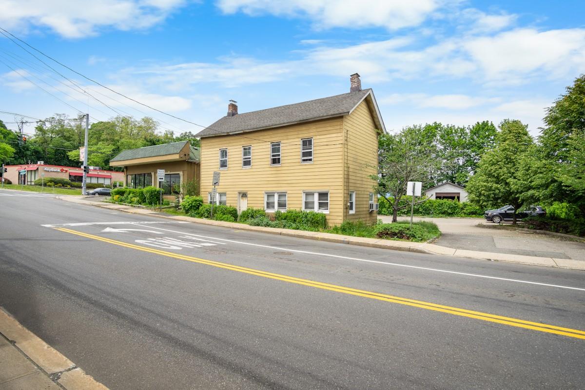 4 E Railroad Avenue, West Haverstraw, New York image 24