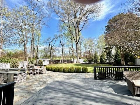 Photo of 21 Midland Street, Cold Spring Harbor, NY 11724 (MLS # 986260)