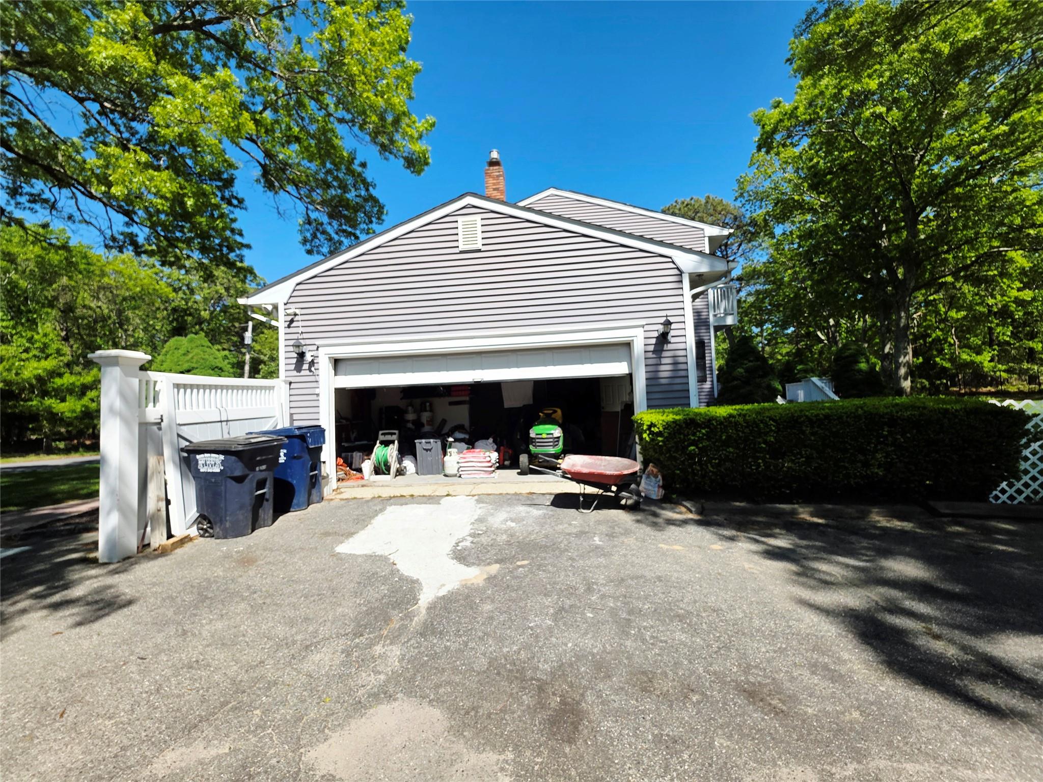 81 Anchor Street, Riverhead, New York image 44