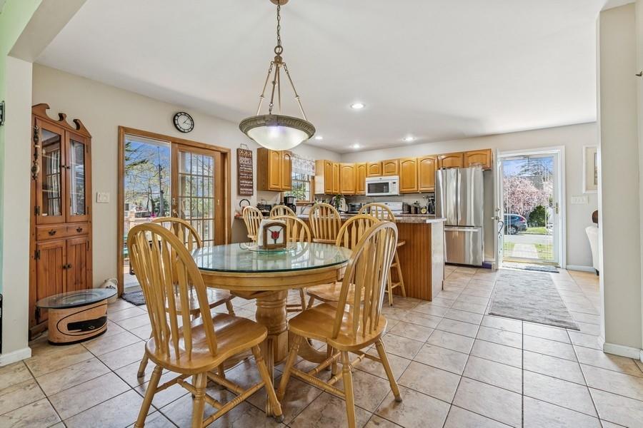 17 Columbus Street, East Patchogue, New York image 8