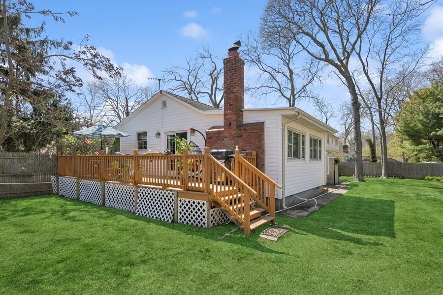 17 Columbus Street, East Patchogue, New York image 21