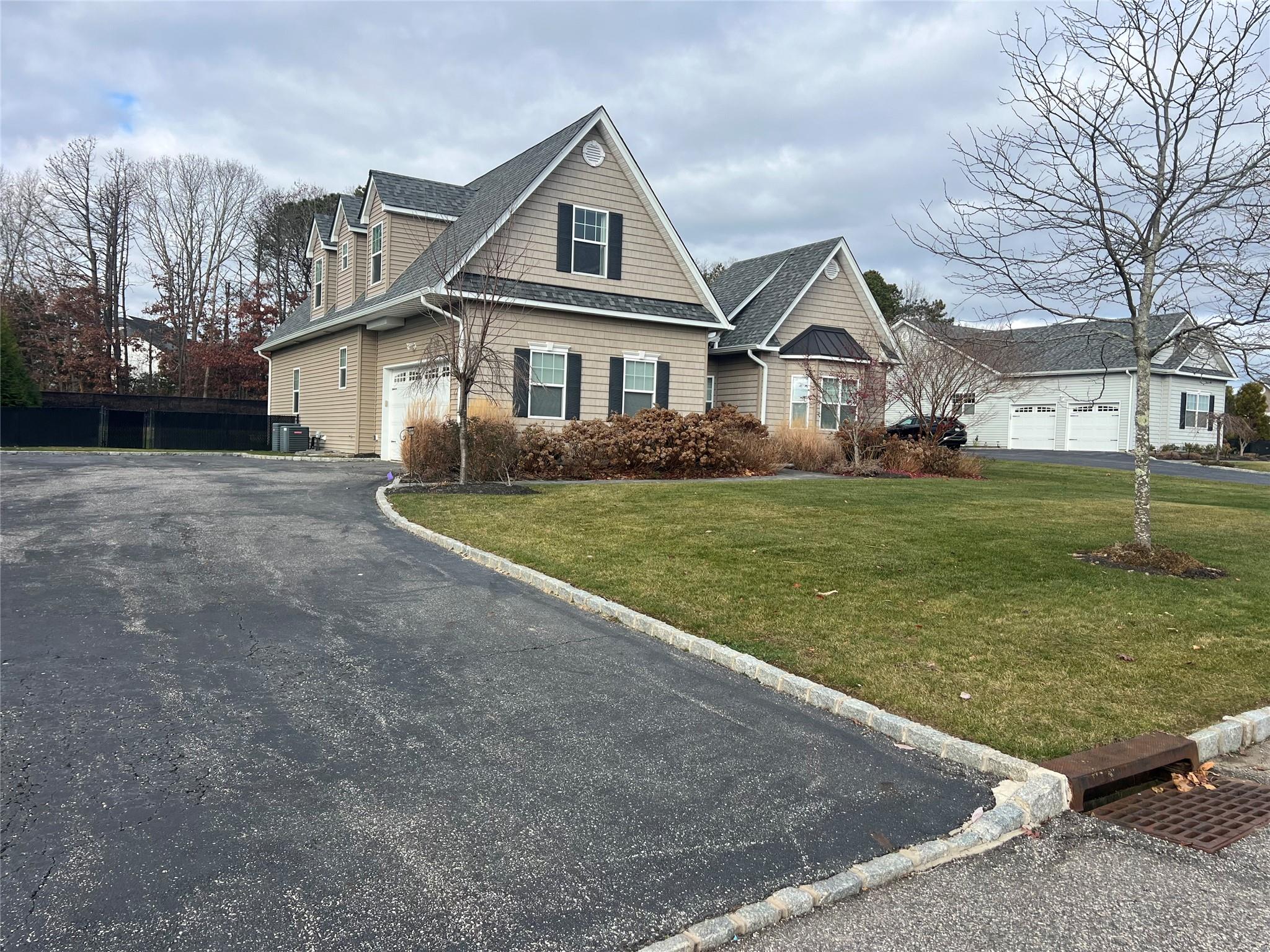 7 Hampton Court Drive, Eastport, New York image 5