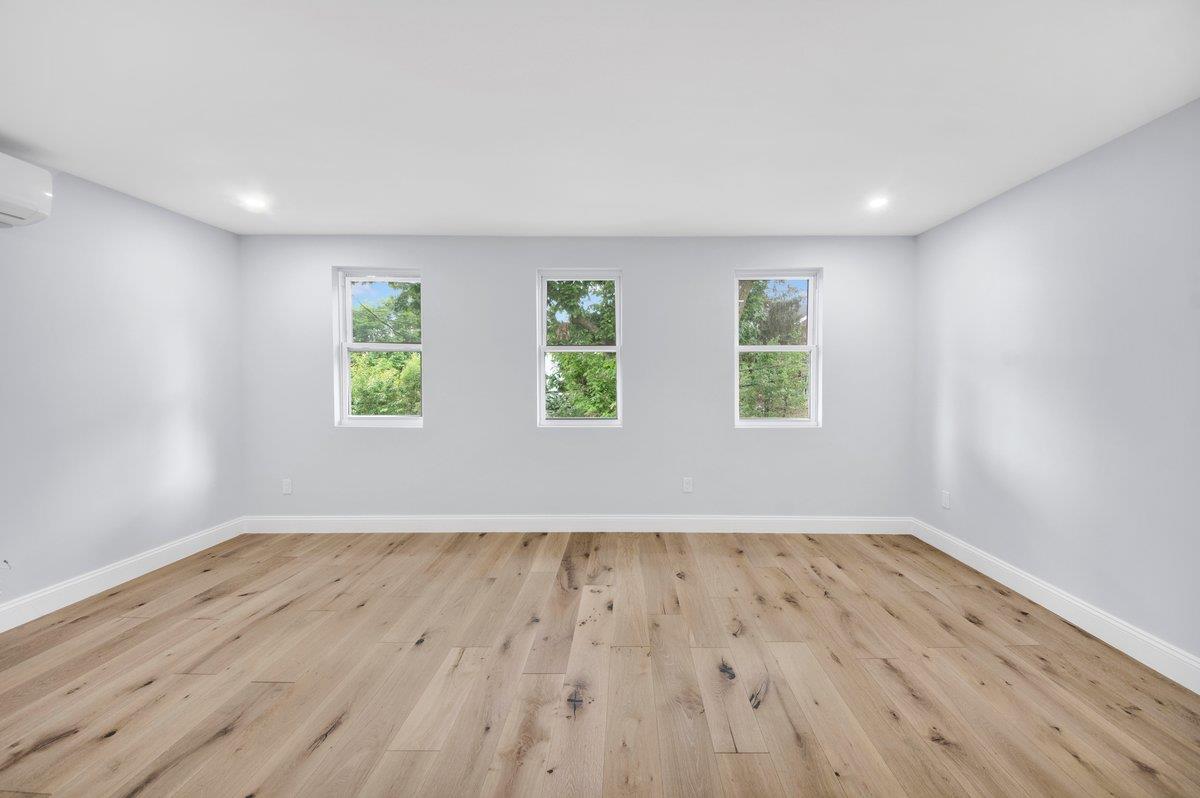61 Edgewood Avenue, Yonkers, New York image 15