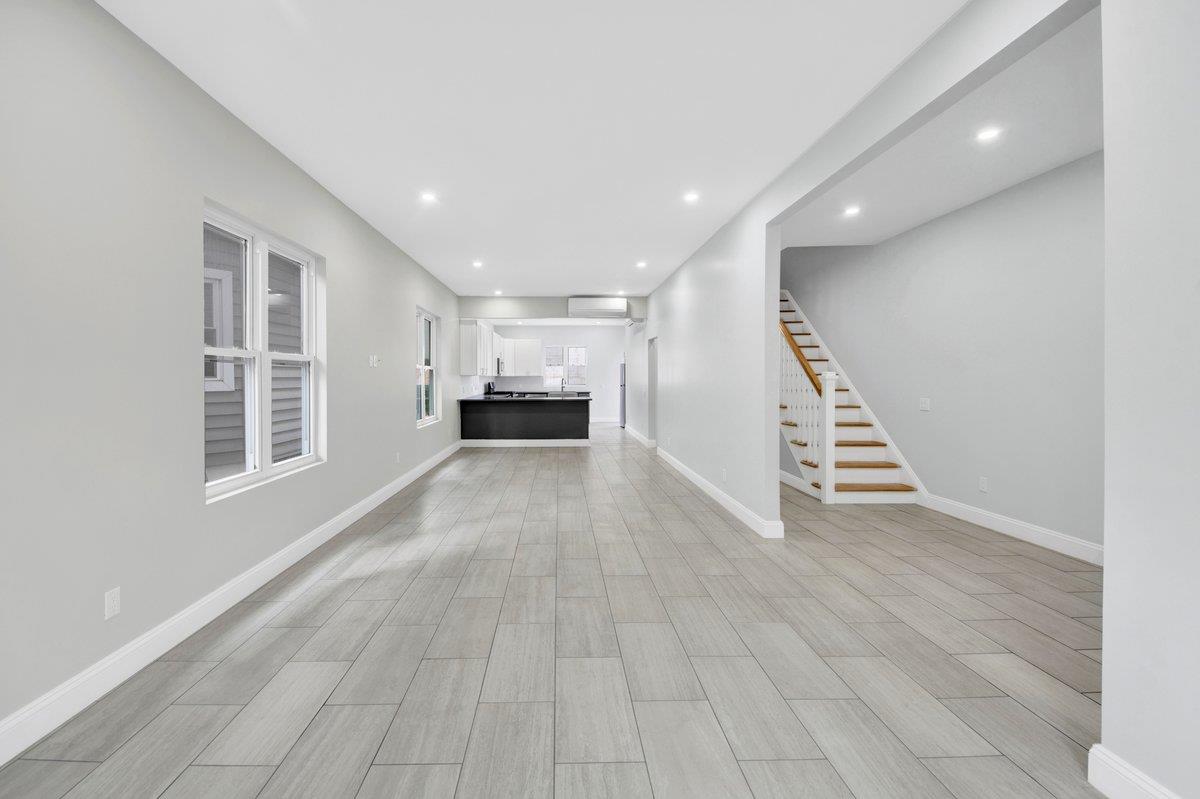 61 Edgewood Avenue, Yonkers, New York image 8