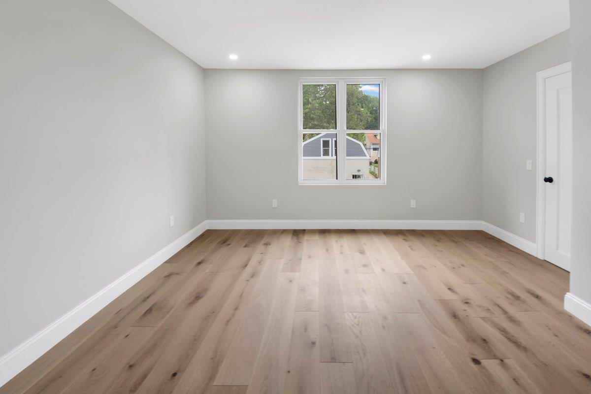 61 Edgewood Avenue, Yonkers, New York image 16