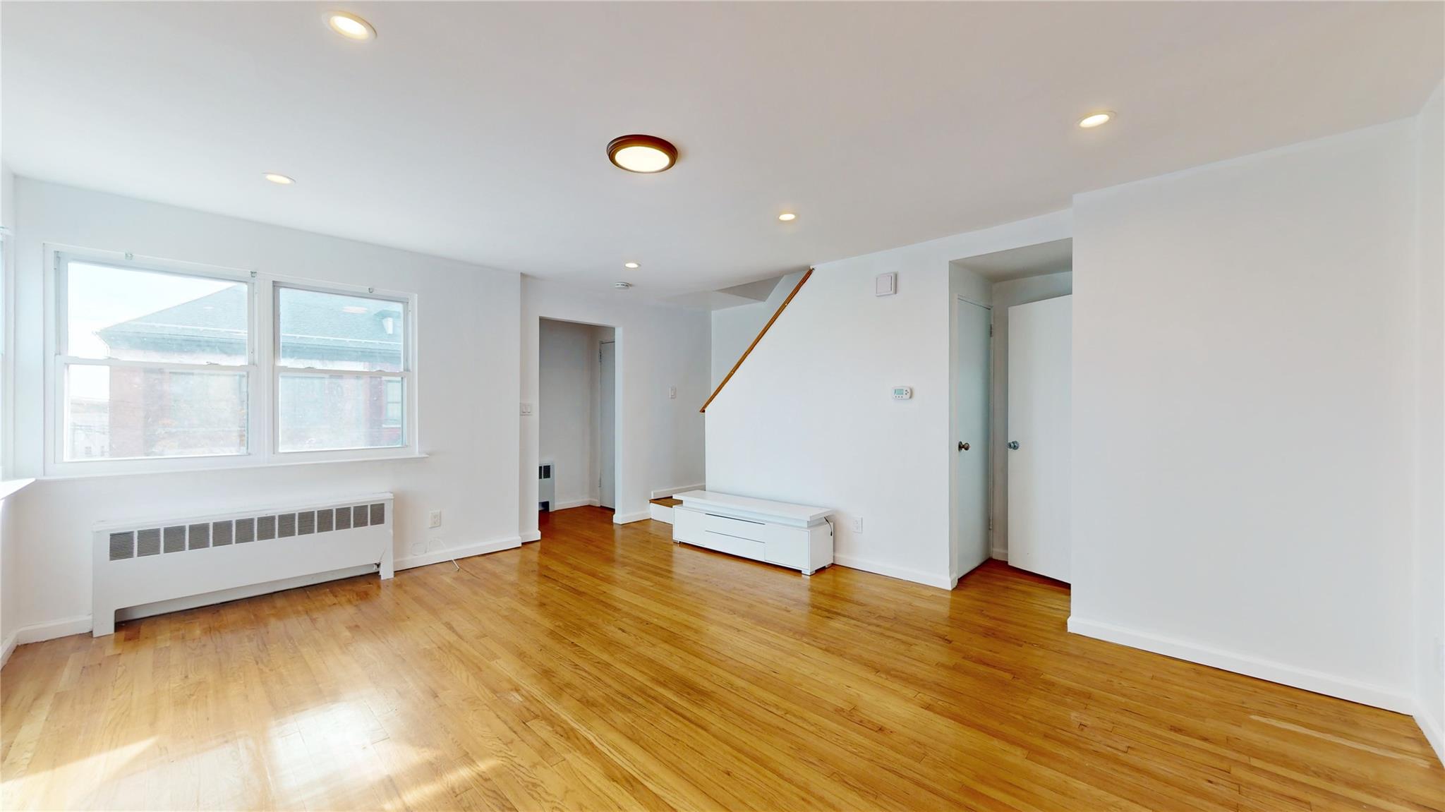 37 Waring Place