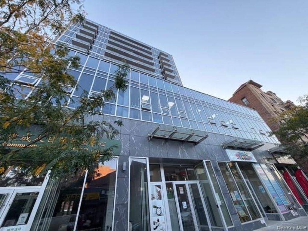 Photo of 41-62 Bowne Street #9F, Flushing, NY 11355 (MLS # 983104)