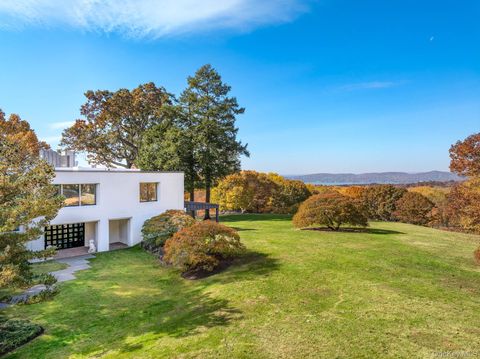 Tiny photo for 48 Raafenberg Road, Sleepy Hollow, NY 10591 (MLS # H6335041)