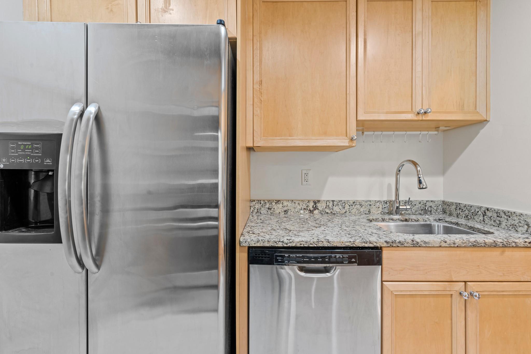 Apt A 2-22 Constitution Place 167