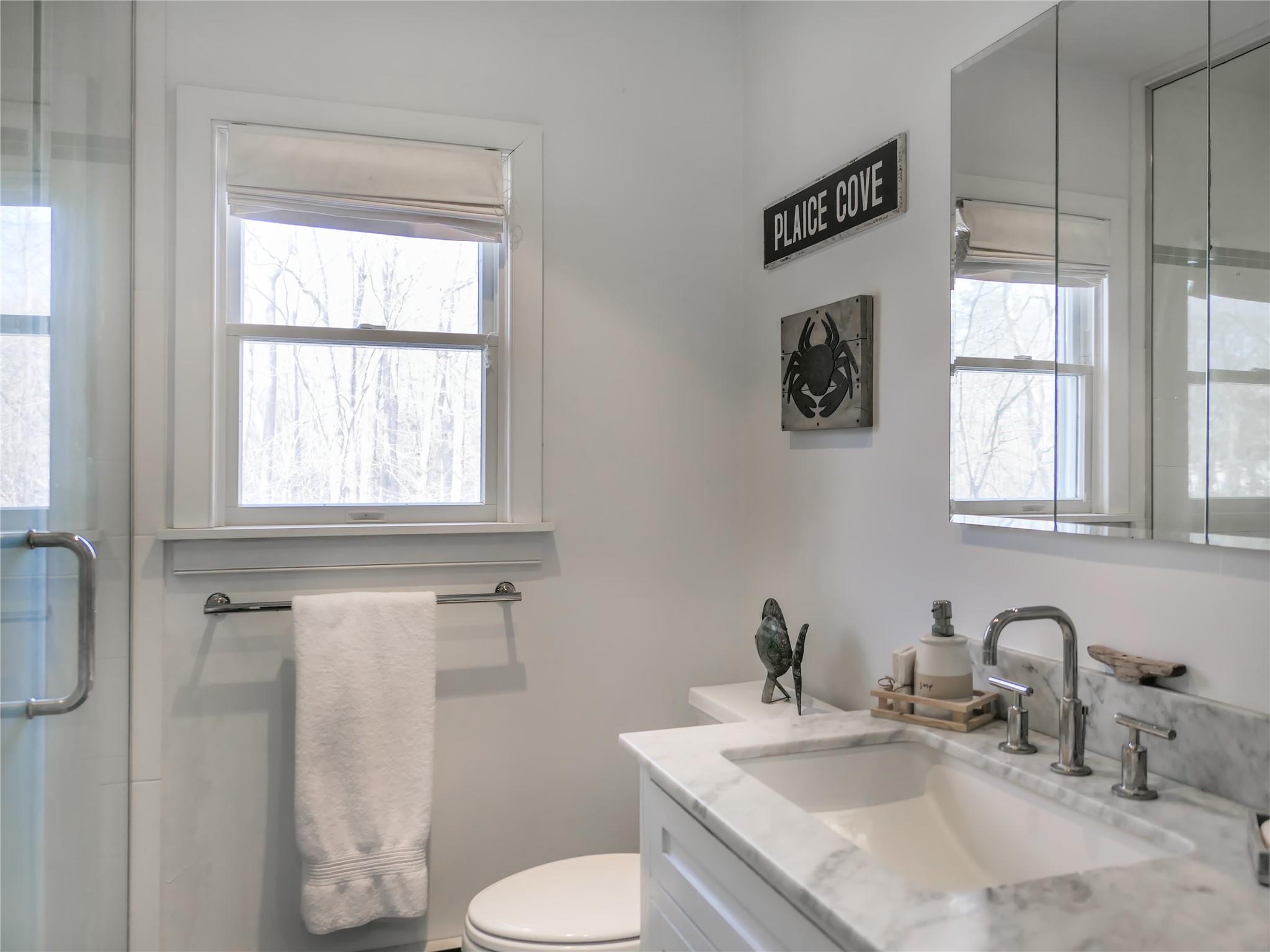 158 Donegan Avenue, East Patchogue, New York image 14