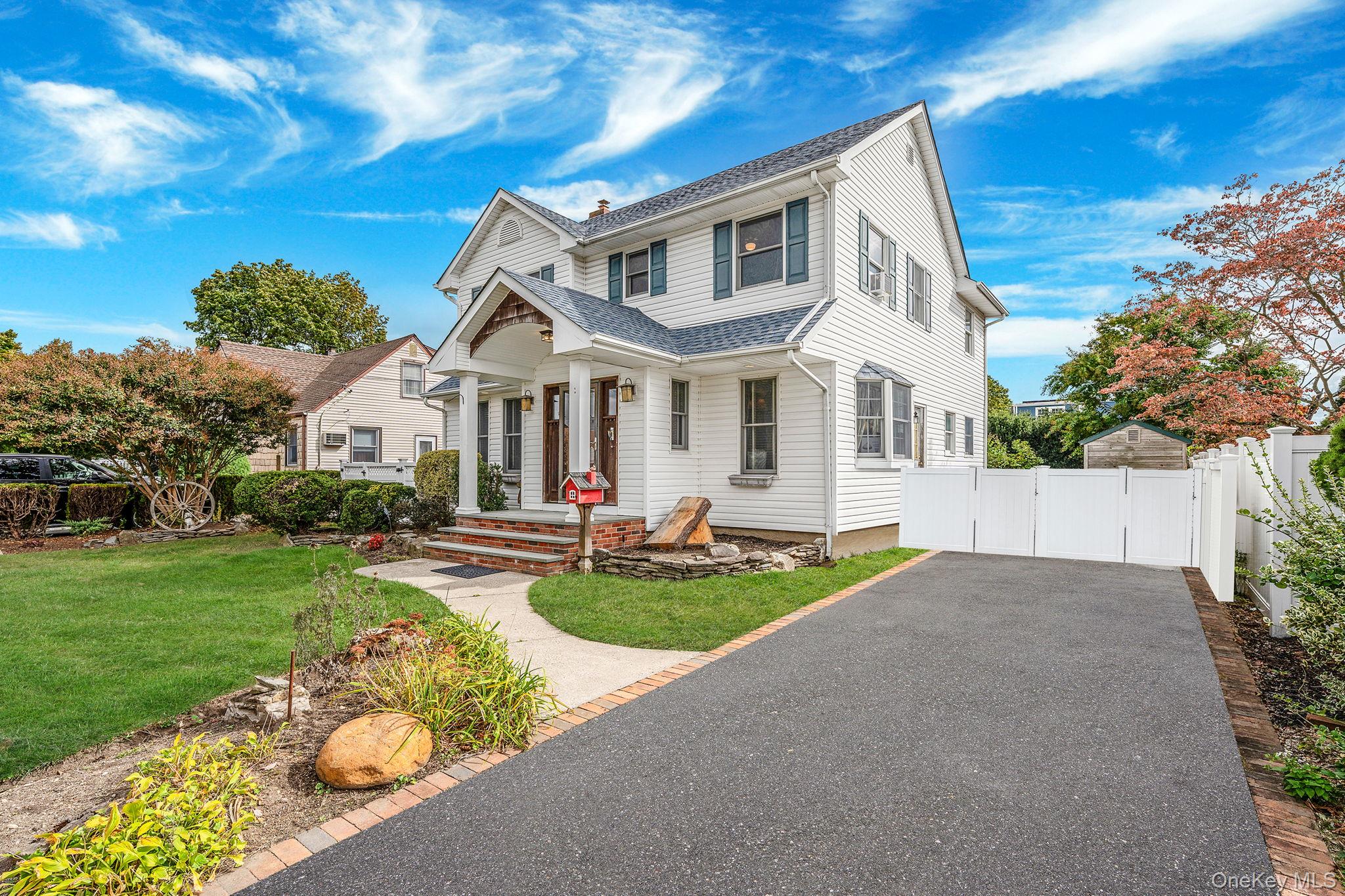 4 Sullivan Avenue
