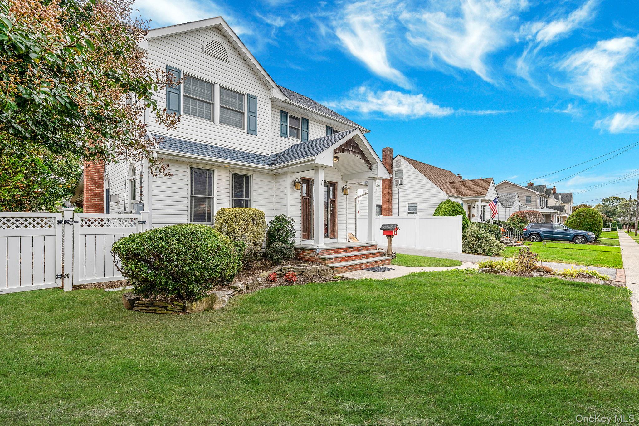 4 Sullivan Avenue