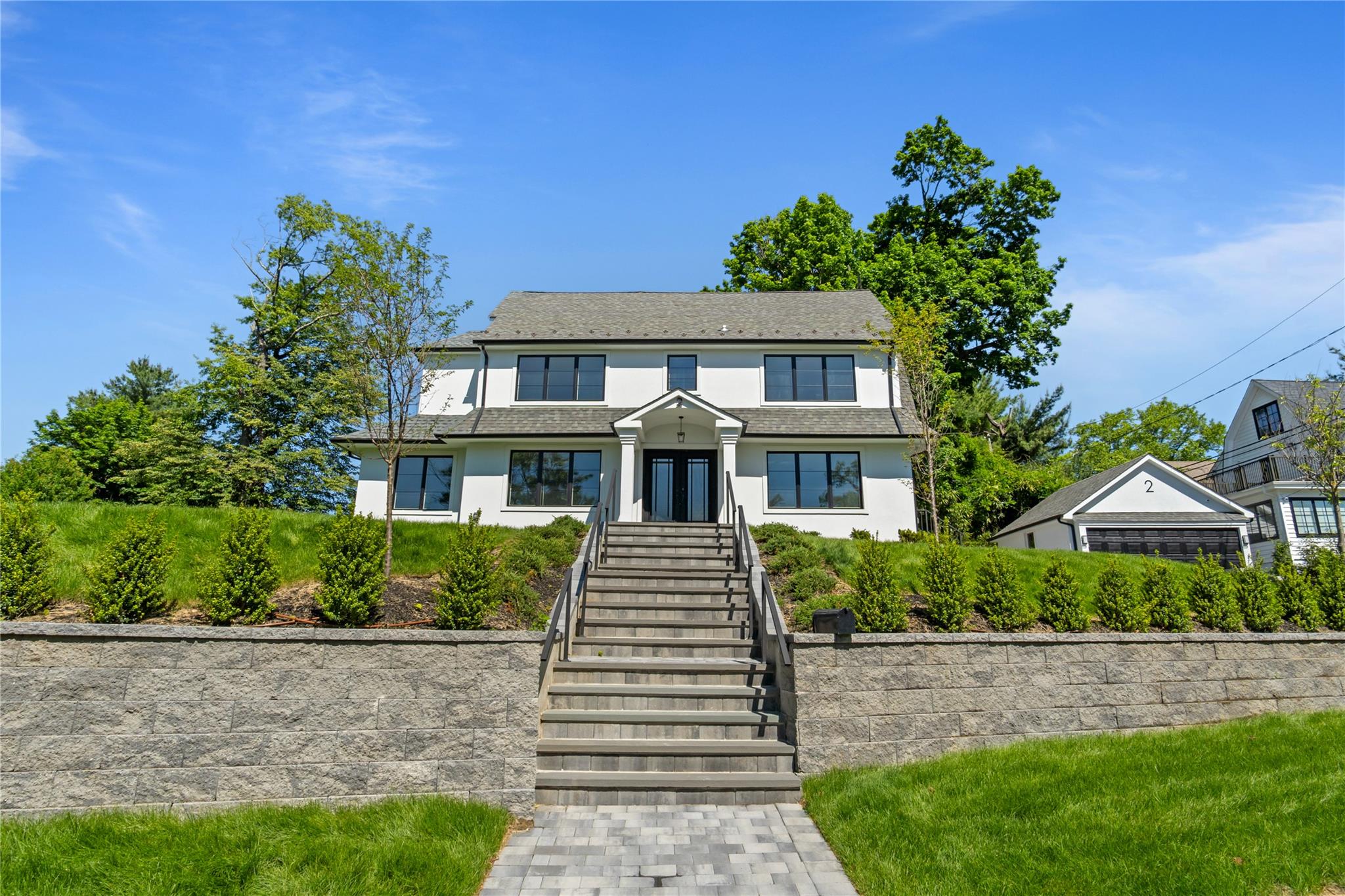 2 Henry Street, Great Neck, New York image 1