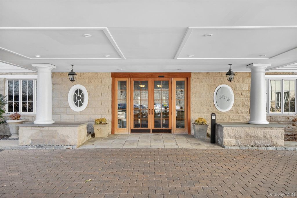 Photo of 319 Trump Park, Shrub Oak, NY 10588 (MLS # 962317)