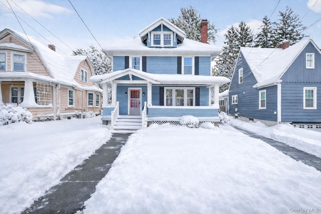 Photo of 13 Parkwood Boulevard, Poughkeepsie, NY 12603 (MLS # 957788)