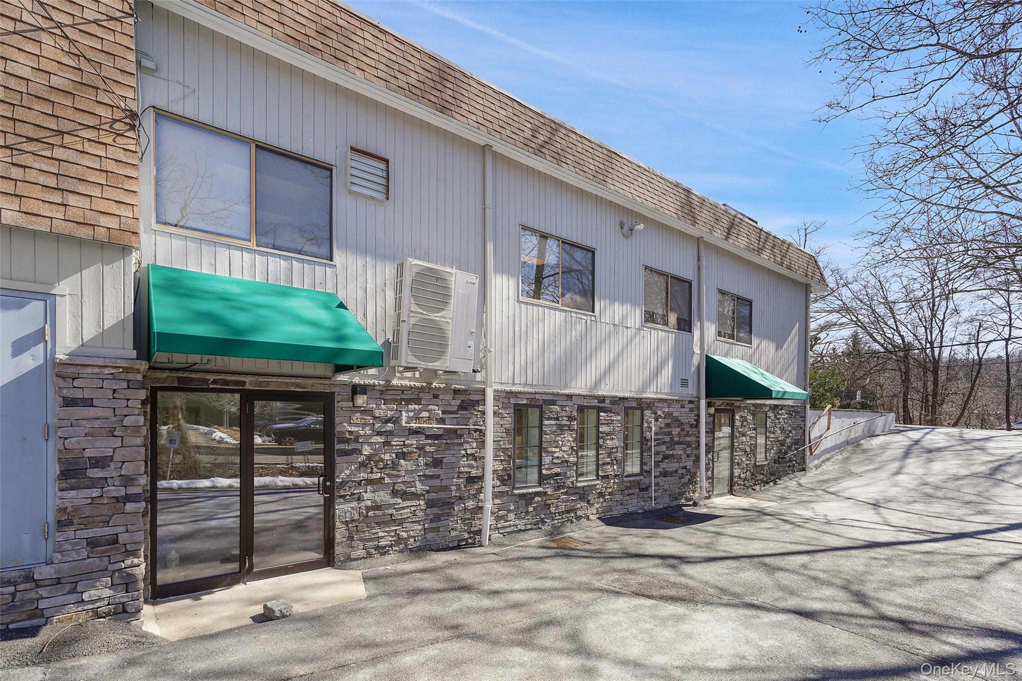 60 Goldens Bridge Road B