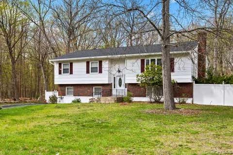 Homes For Sale - 38 Haller Crescent<br/> Spring Valley, NY 10977
