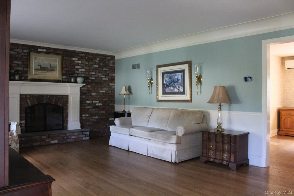Photo of 30 Randou Drive, Huntington, NY 11743 (MLS # 1050165)