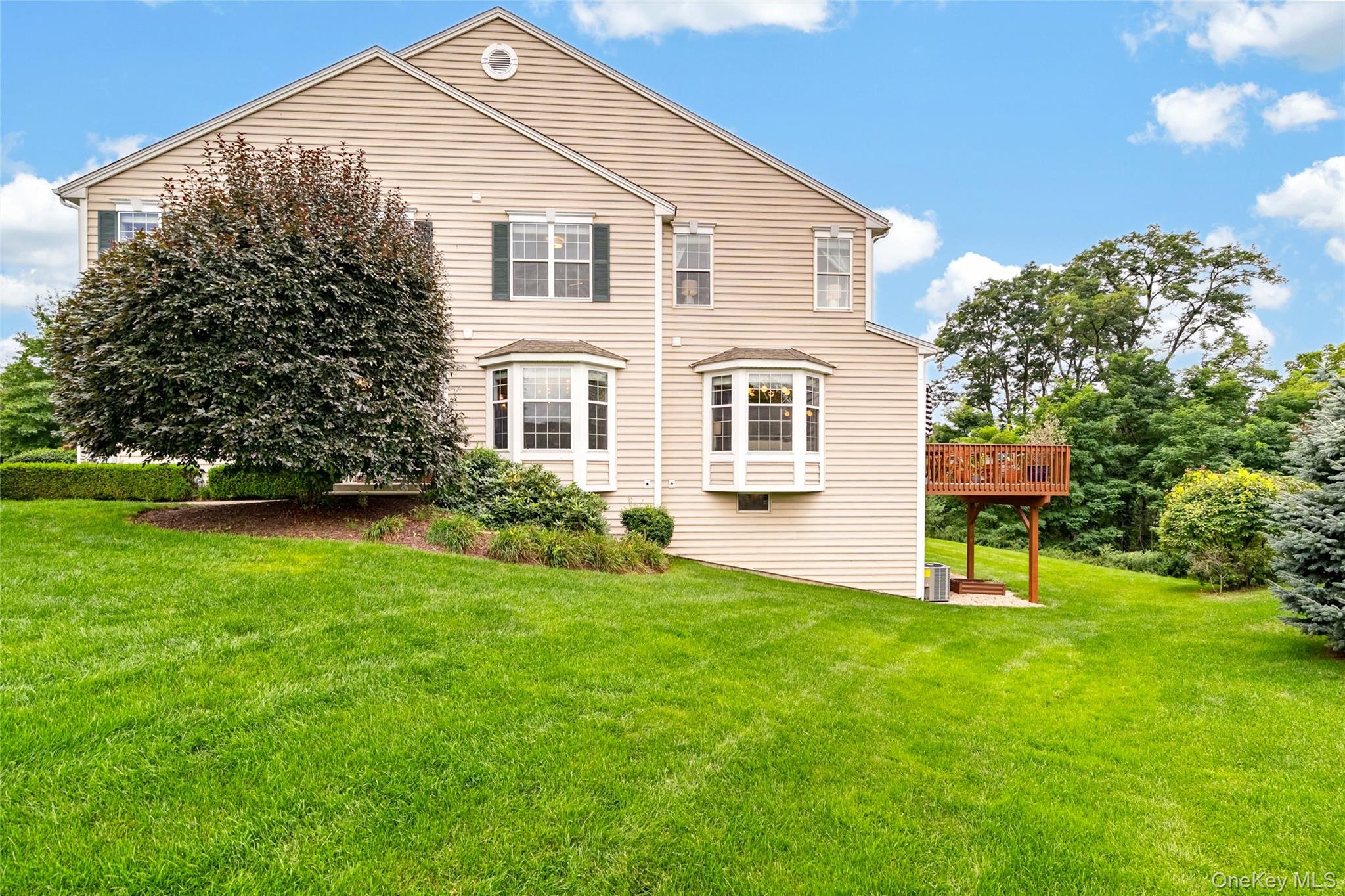 1307 Glastonbury Lane