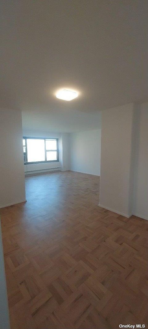 Homes For Sale - 21-20 33 Road #9C<br/> Astoria, NY 11106