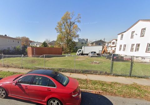 Photo of 135-38, -40-44 126th Street, South Ozone Park, NY 11420 (MLS # 943728)