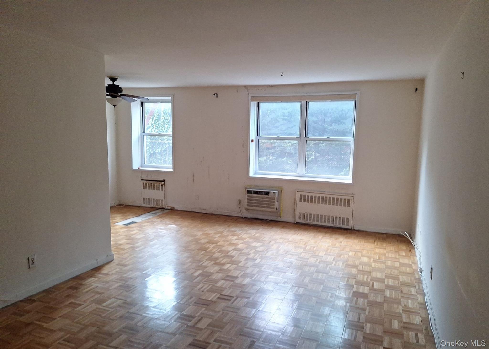 636 N Terrace Avenue 2C