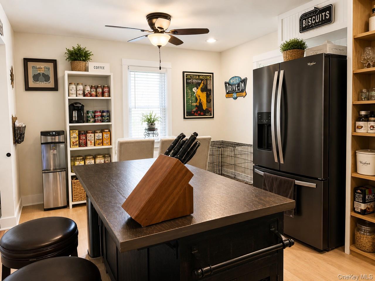 468 W Clarkstown Road